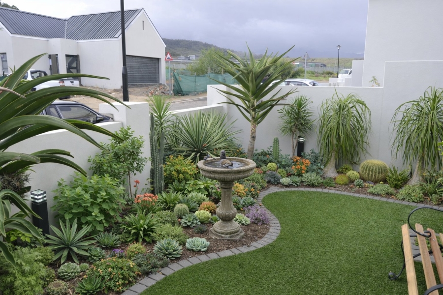 3 Bedroom Property for Sale in Somerset Lakes Western Cape